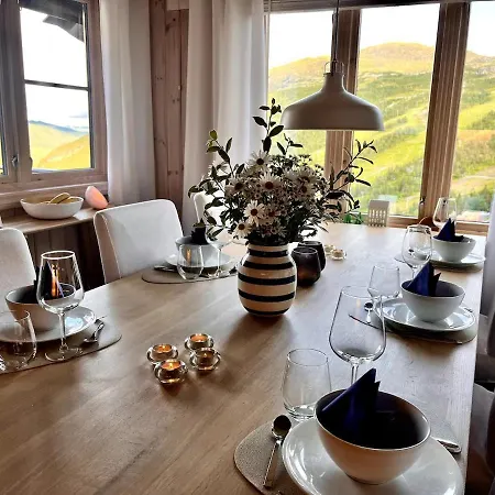Apartamento Skarsnuten Fjellandsby 23, Hemsedal, Ski-in/out *